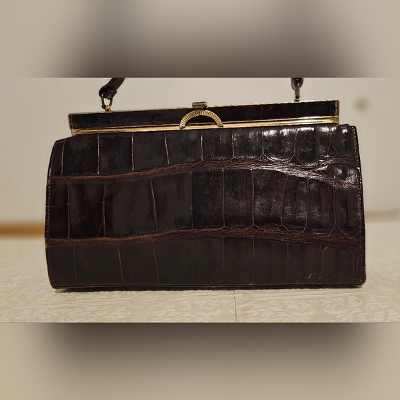 Vintage Vassar Genuine Alligator Clutch Purse Color Dark Brown - Picture 11 of 16
